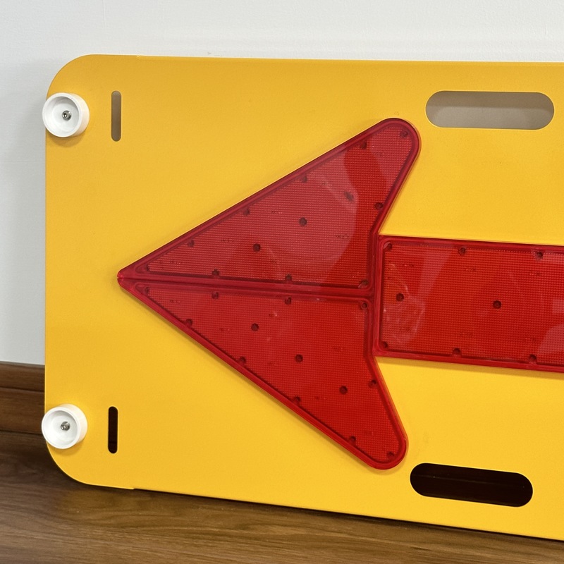 Tavola di segnale visivo direzionale personalizzabile con modalità Strobe e tensione DC6V