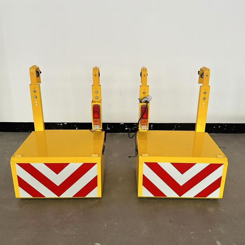 Dispositivo di assorbimento dell'energia di tipo fisso ad alta durata