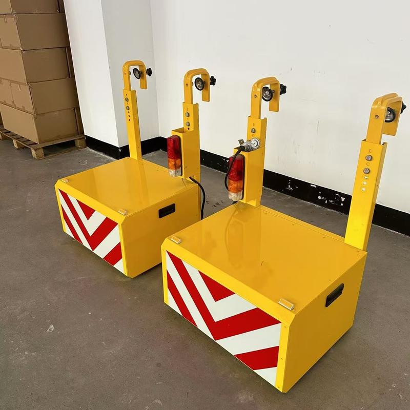 Dispositivo di assorbimento dell'energia di tipo fisso ad alta durata