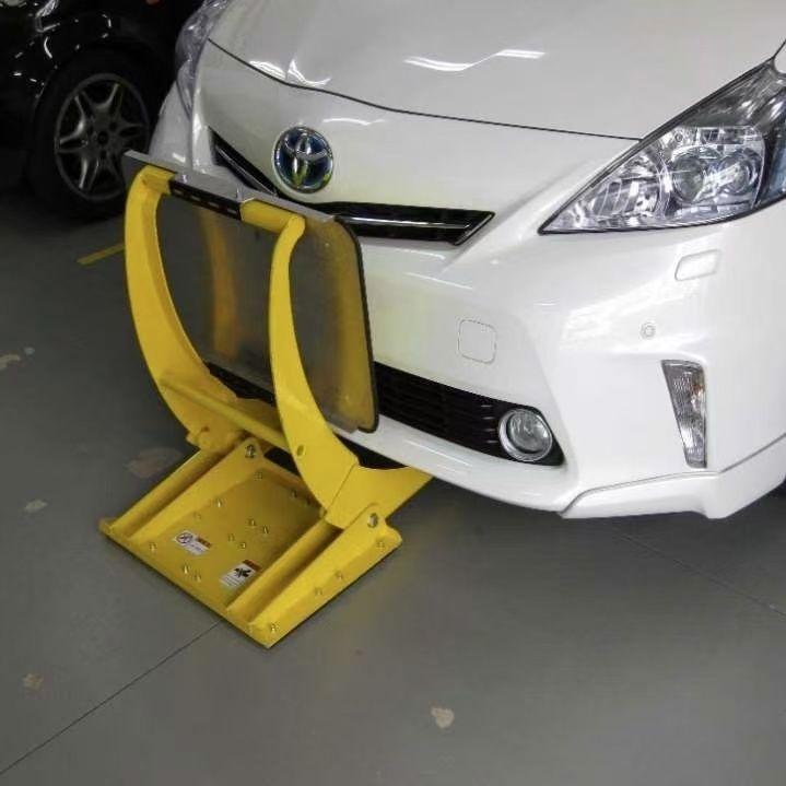 Aree dove i veicoli viaggiano a bassa velocità Design sostituibile della parte della barriera stradale che garantisce una facile manutenzione della sicurezza stradale